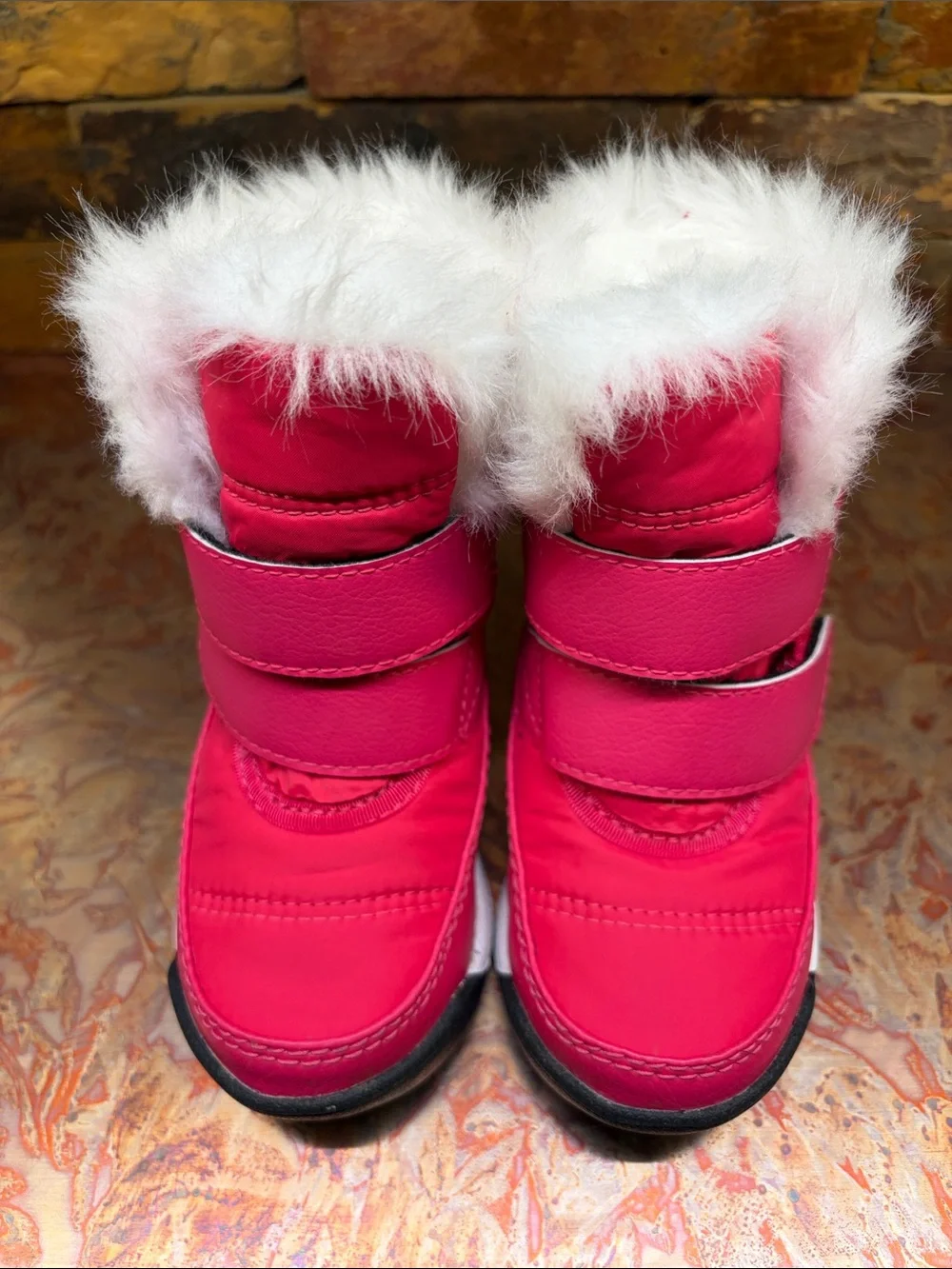 Sorel bright pink